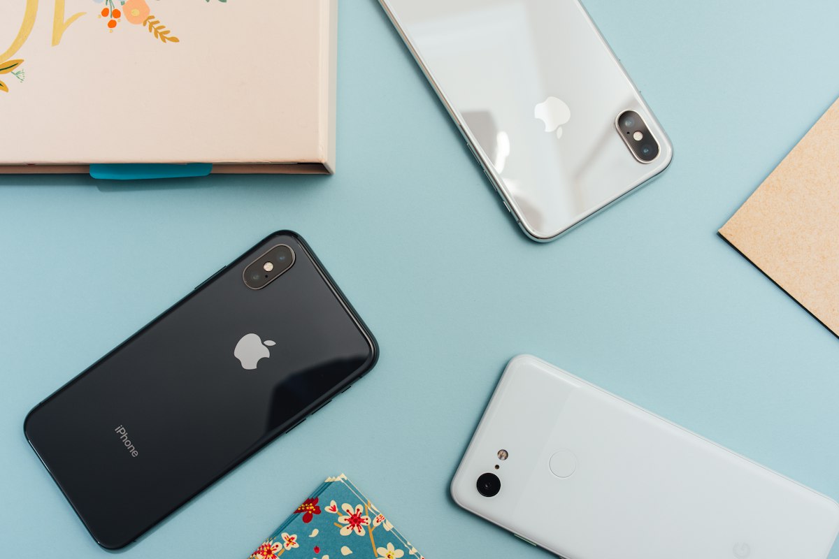 Smartphone di diversi modelli
